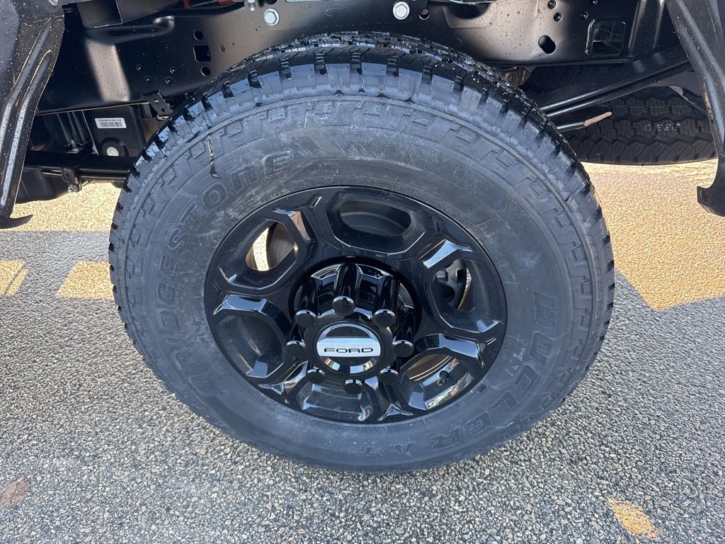 New 2026 Gray Ford XL image 24