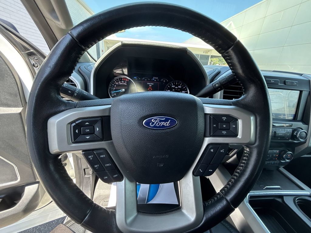 Used 2021 White Metallic Ford Lariat image 11