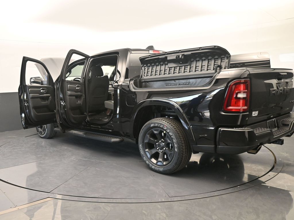 New 2026 Diamond Black Crystal Pearlcoat Ram Big Horn/Lone Star image 79