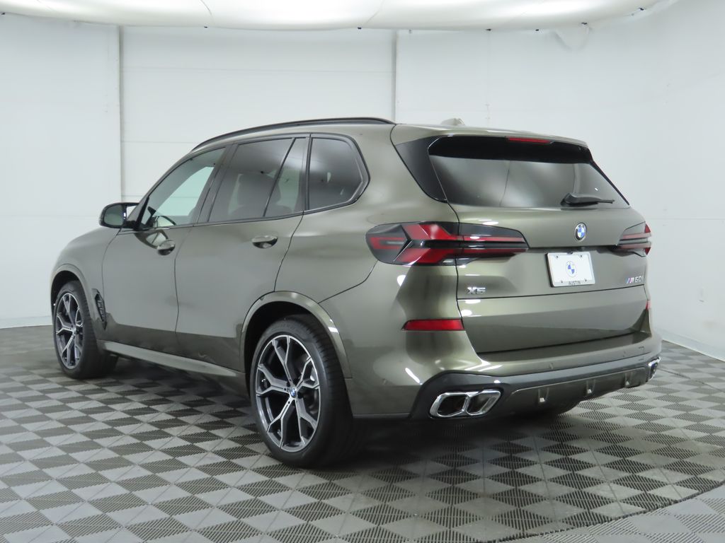 2025 BMW X5 M60i 7