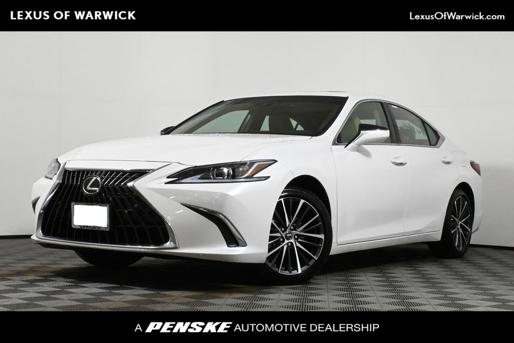 2025 Lexus ES 350 -
                Warwick, RI