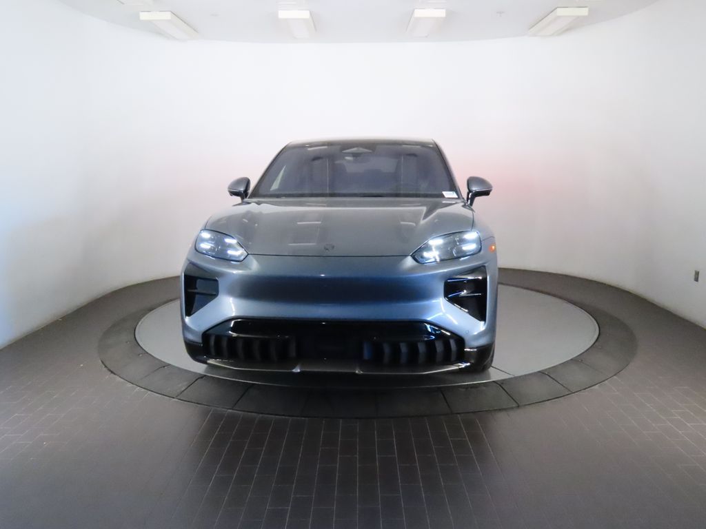 Thumbnail: 2026 Porsche  - 10