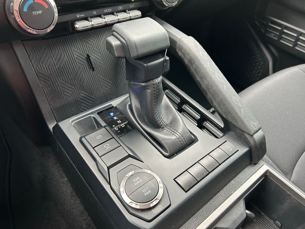 Thumbnail: 2024 Toyota Tacoma - 27