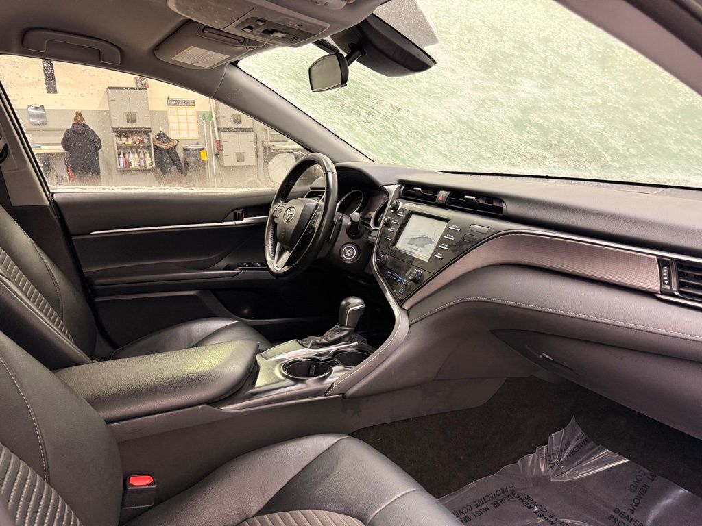 Thumbnail: 2019 Toyota Camry - 25