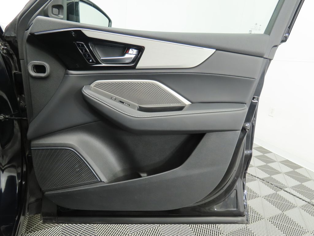 Thumbnail: 2023 Acura MDX - 26
