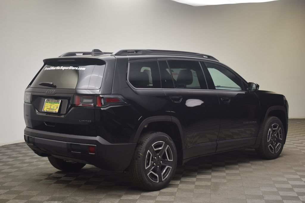 new 2026 Jeep Cherokee car, priced at $38,801