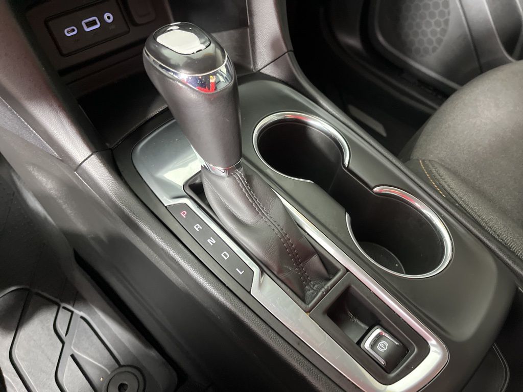 Thumbnail: 2019 Chevrolet Equinox - 32