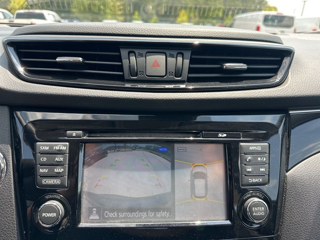 2017 Gun Metallic Nissan Rogue Sport SL FWD SUV