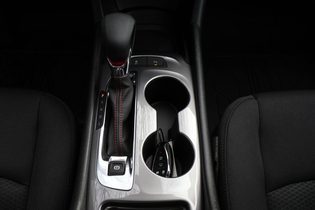 2025 Chevrolet Malibu RS 18