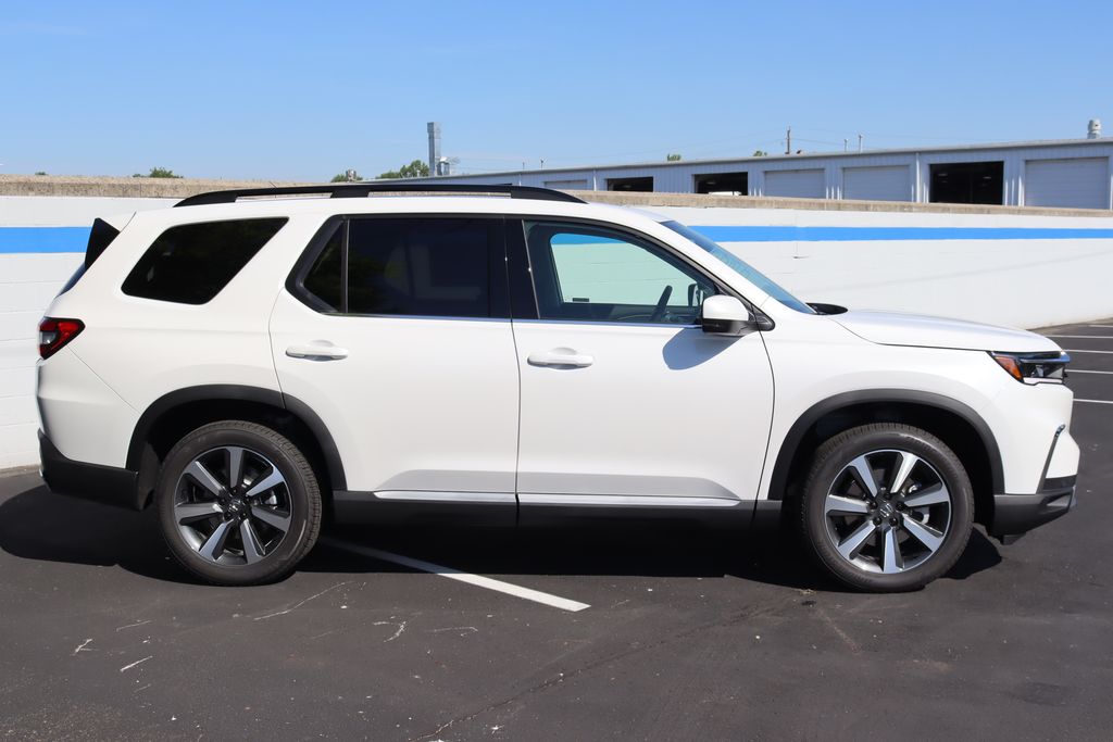 Thumbnail: 2025 Honda Pilot - 6