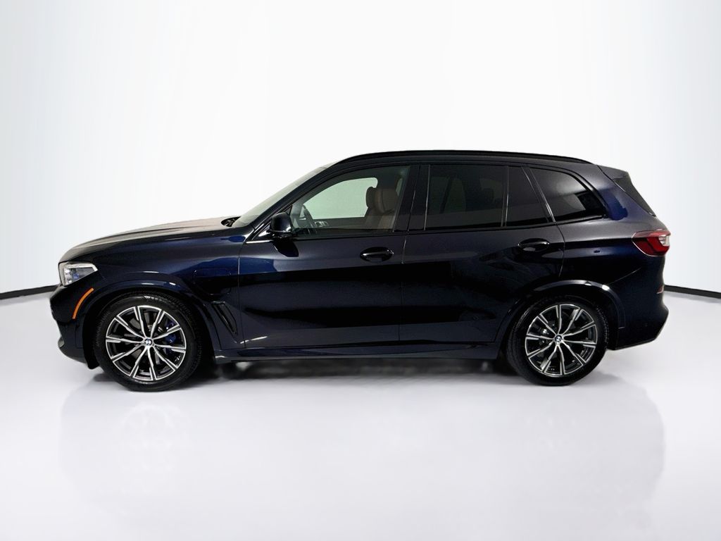 Thumbnail: 2021 BMW X5 - 8
