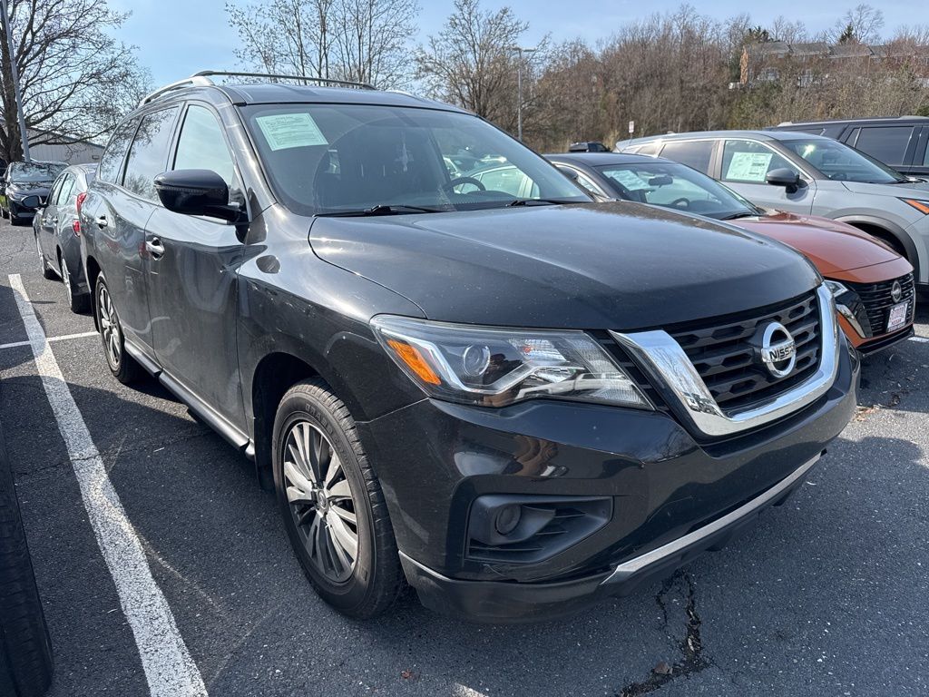 2020 Nissan Pathfinder S 4WD