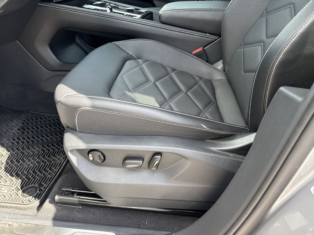 2024 Volkswagen Atlas 2.0T SE w/Technology Silver at DeMontrond Auto Country