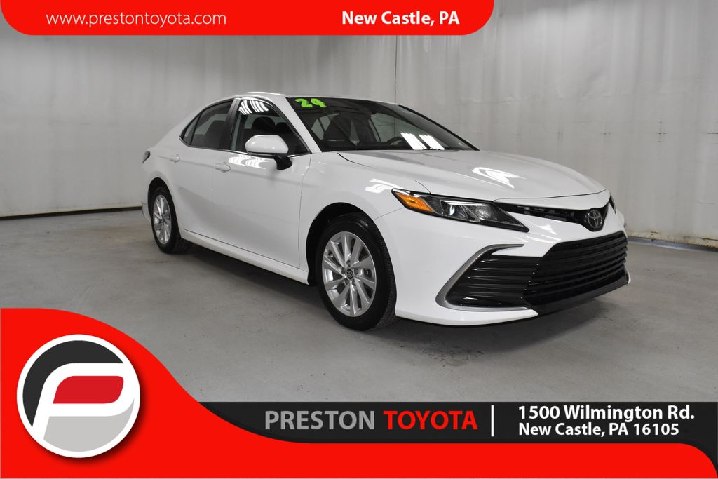 2024 Toyota Camry LE