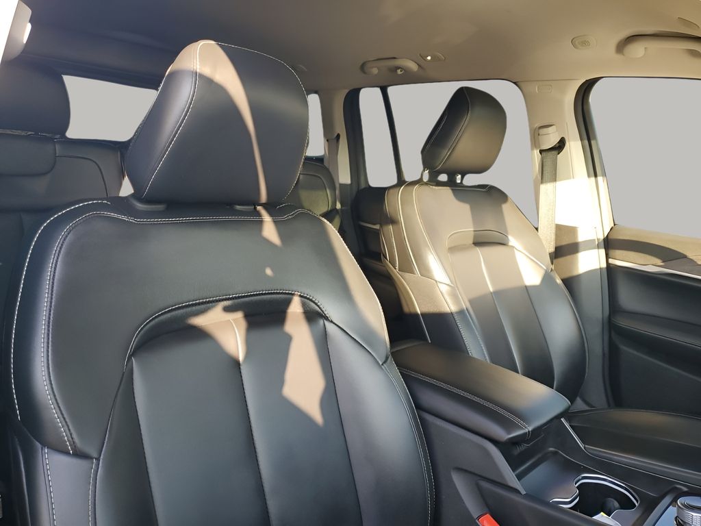 Used Car 2023 Jeep Grand Cherokee  Limited For Sale Under $30,000 In Austin, Texas