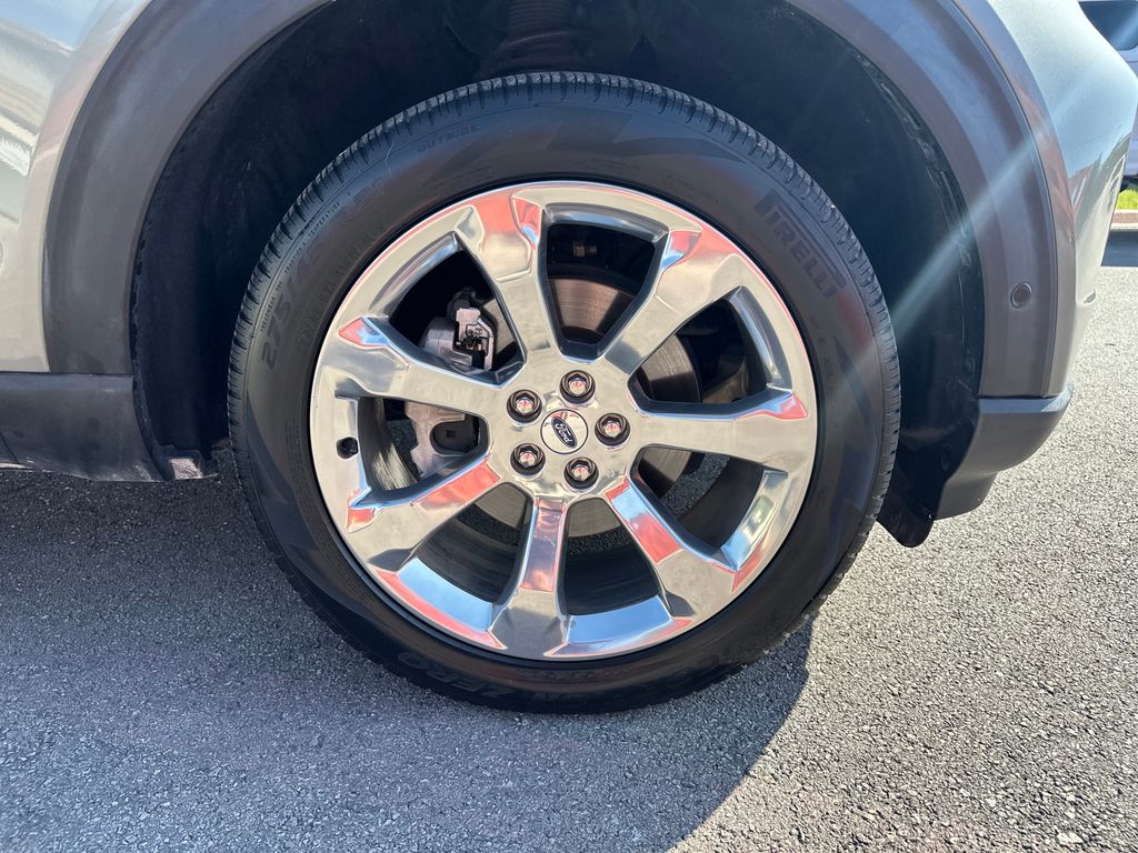 Used Car 2020 Ford Explorer  Platinum For Sale Under $30,000 In Austin, Texas