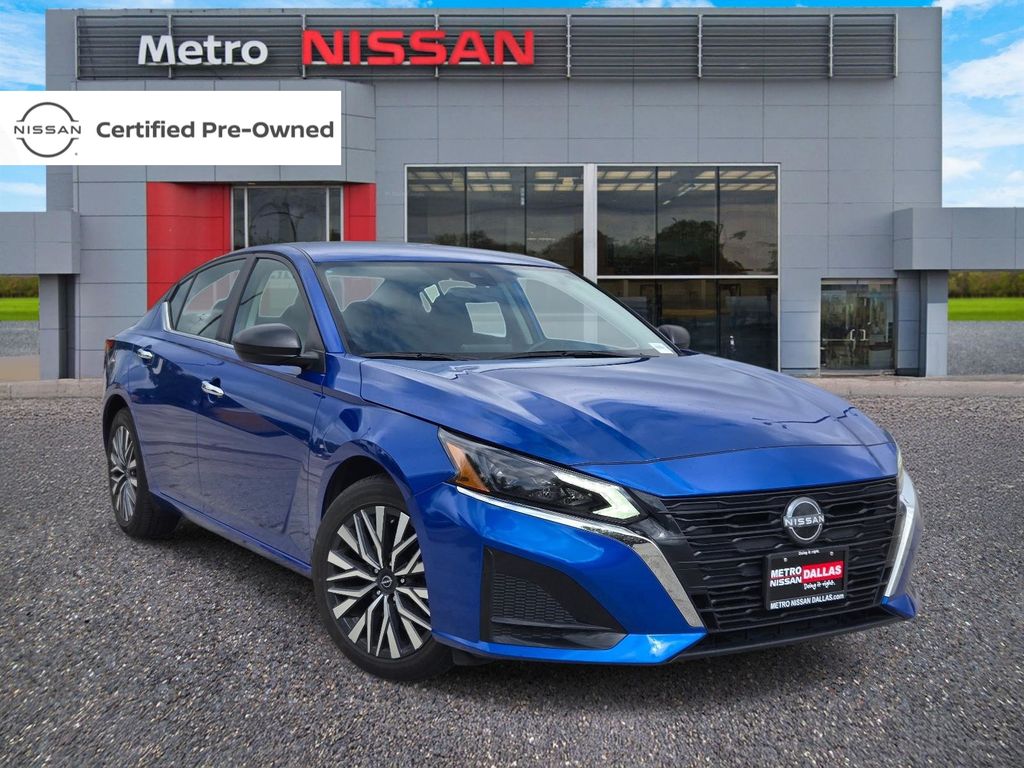 2025 Nissan Altima 2.5 SV
