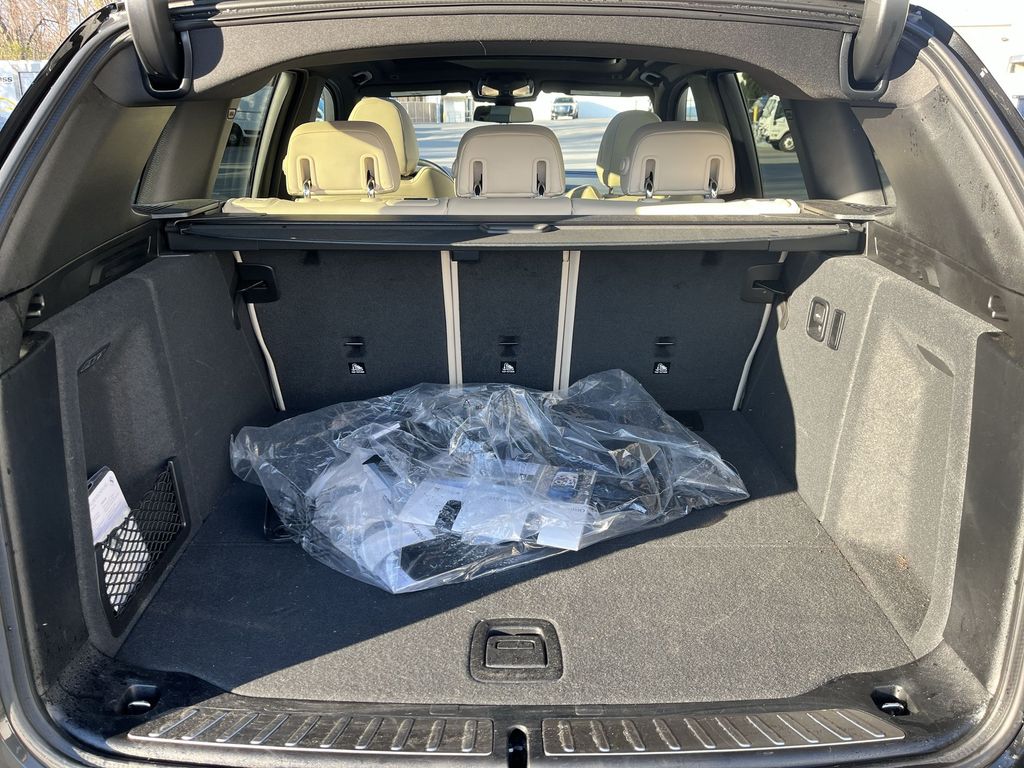 Thumbnail: 2024 BMW X3 - 25