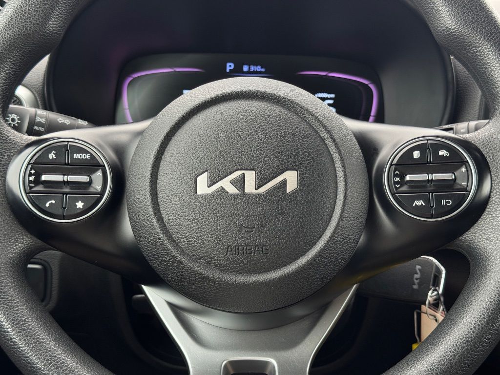 2024 Kia Soul LX - 7