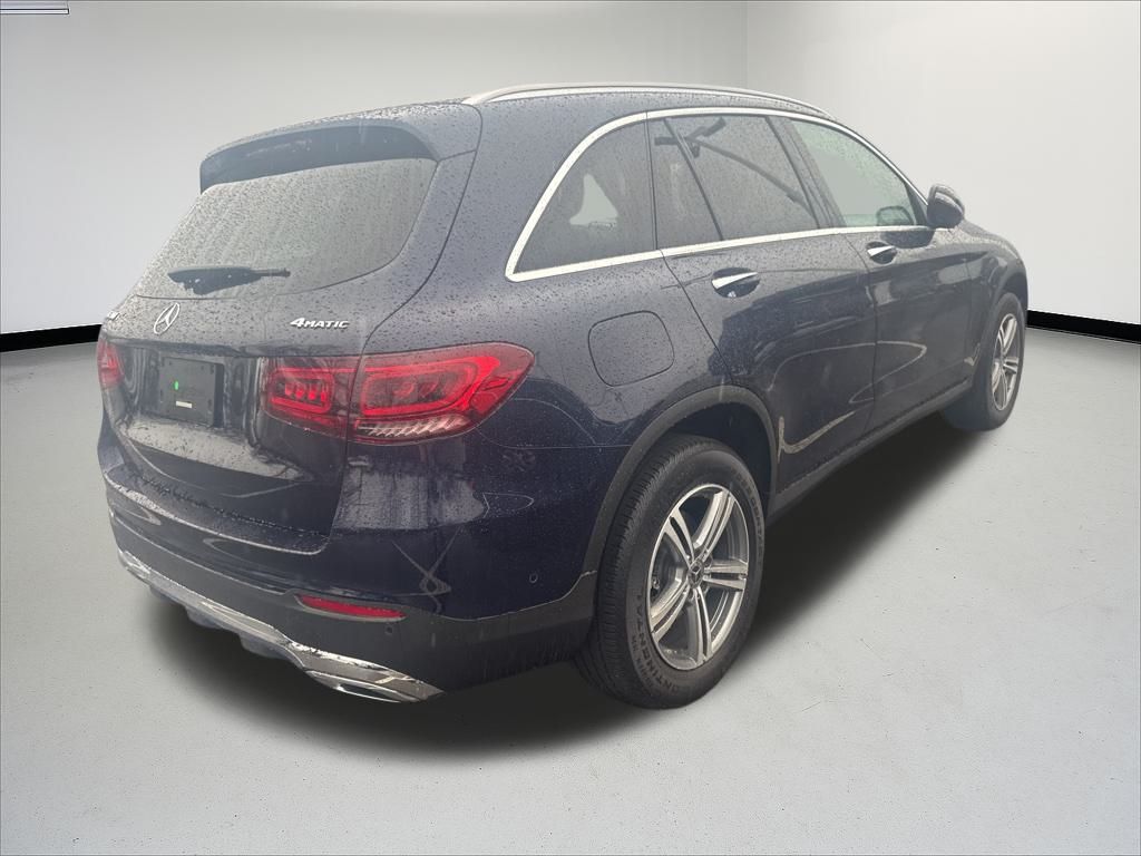 Thumbnail: 2022 Mercedes-Benz GLC - 3