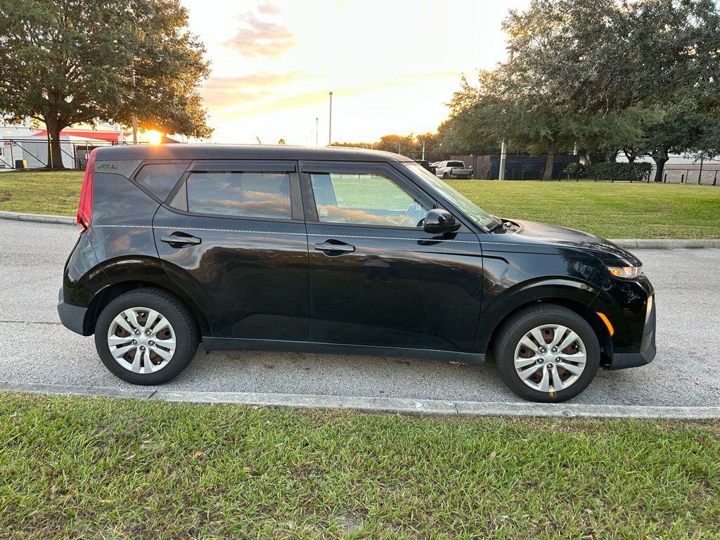 Thumbnail: 2020 Kia Soul - 6