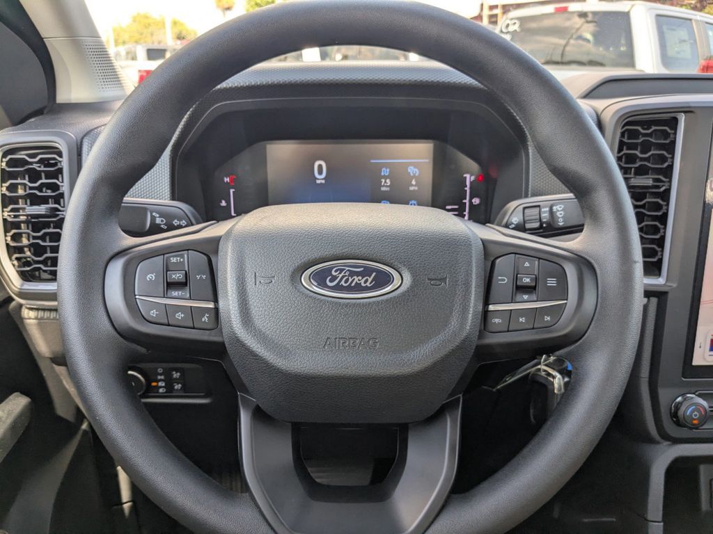 2025 Ford Ranger XL