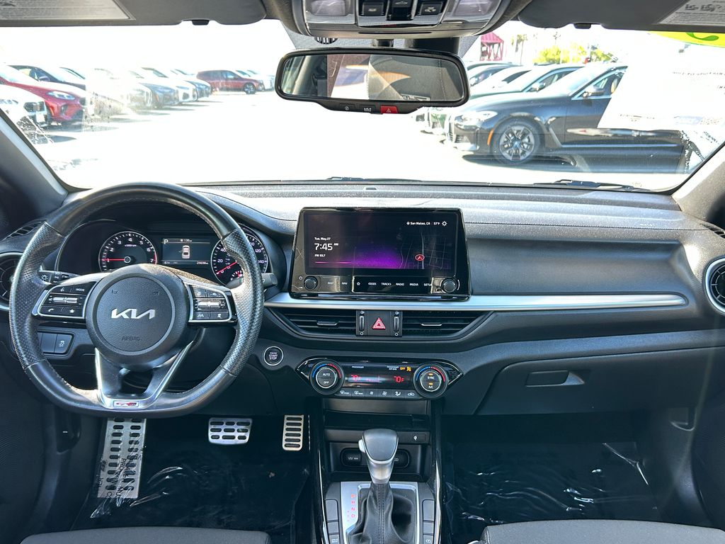 2023 Kia Forte GT-Line 32