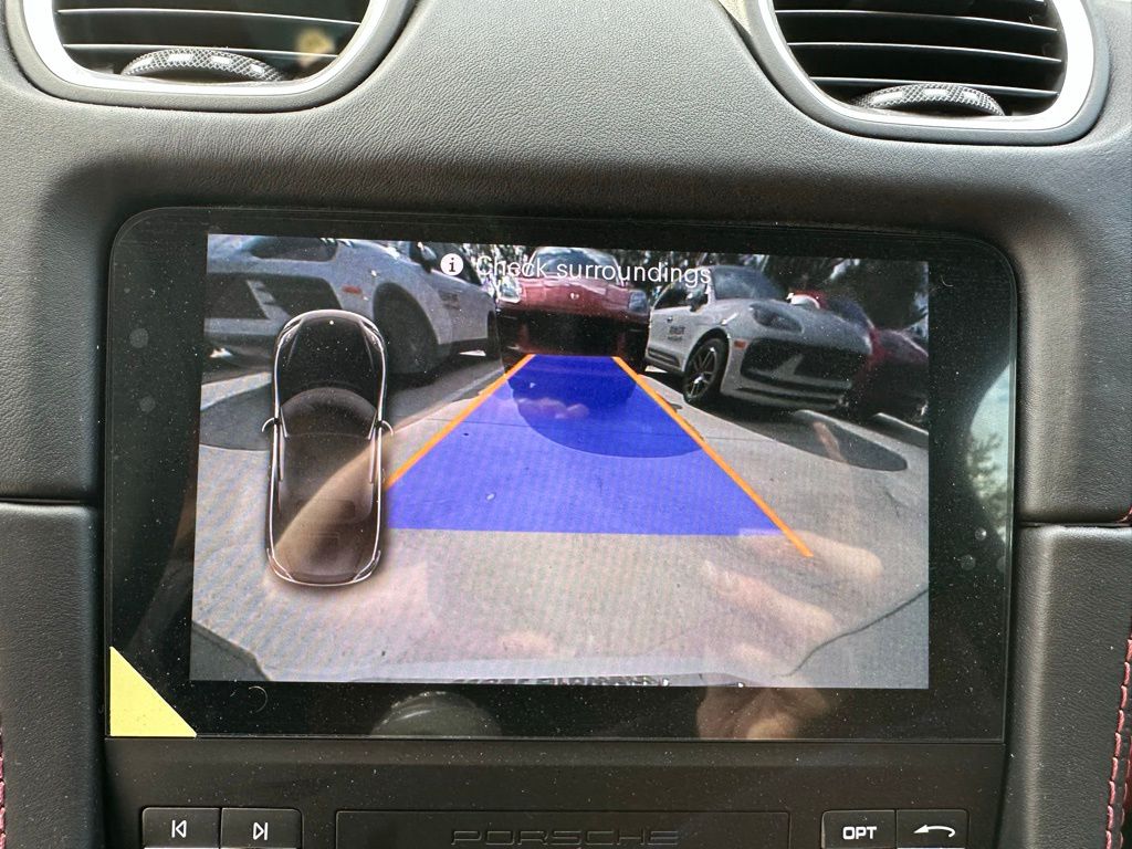 Thumbnail: 2024 Porsche 718 Boxster - 31