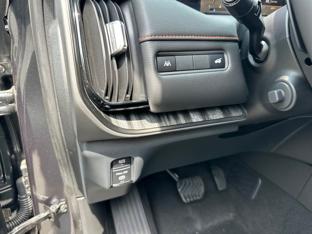 2025 Nissan Armada PRO-4X photo