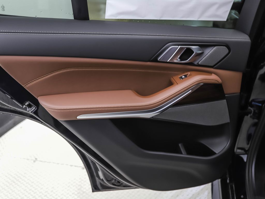 Thumbnail: 2026 BMW X5 - 20