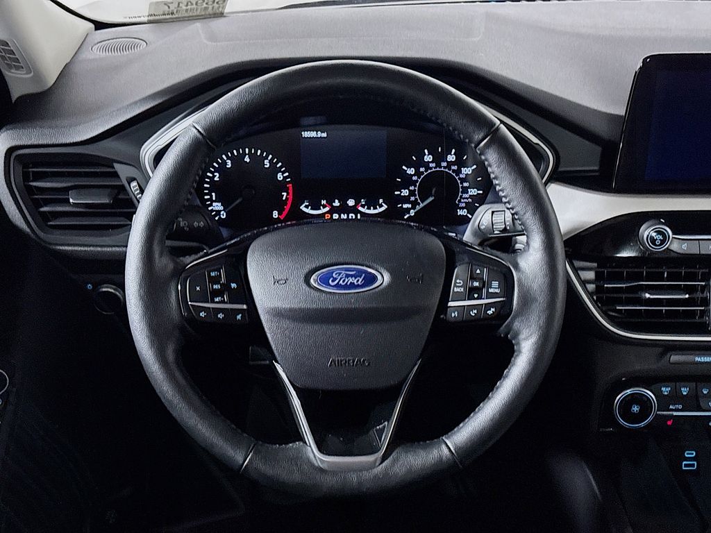 2021 Ford Escape SE