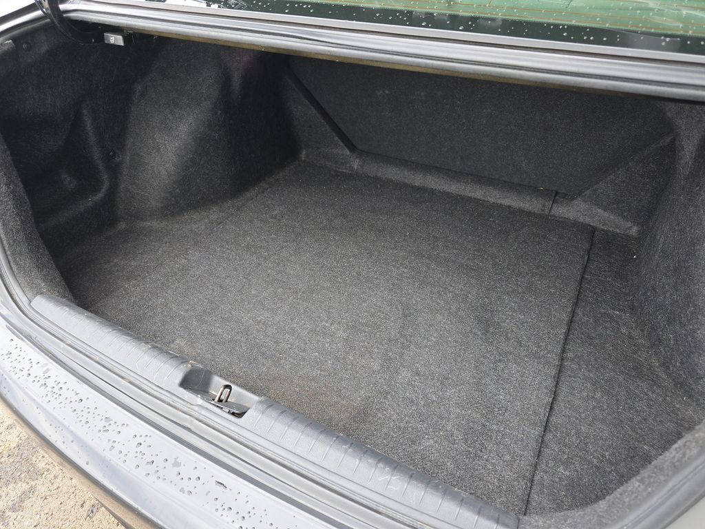 2010 Honda Civic LX photo 10