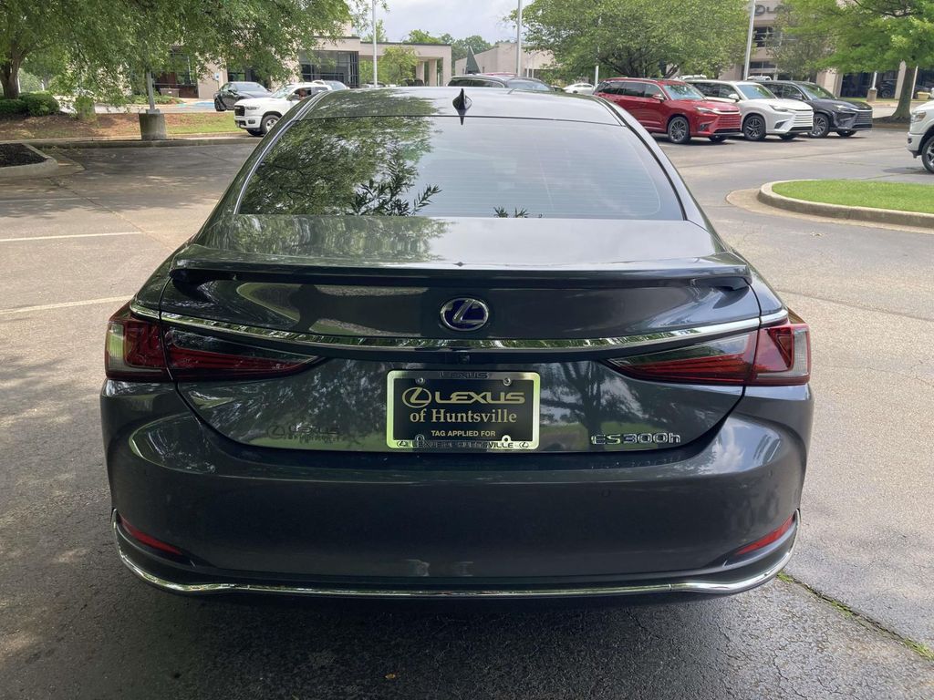 Used 2022 Gray Lexus 300h Ultra Luxury image 3
