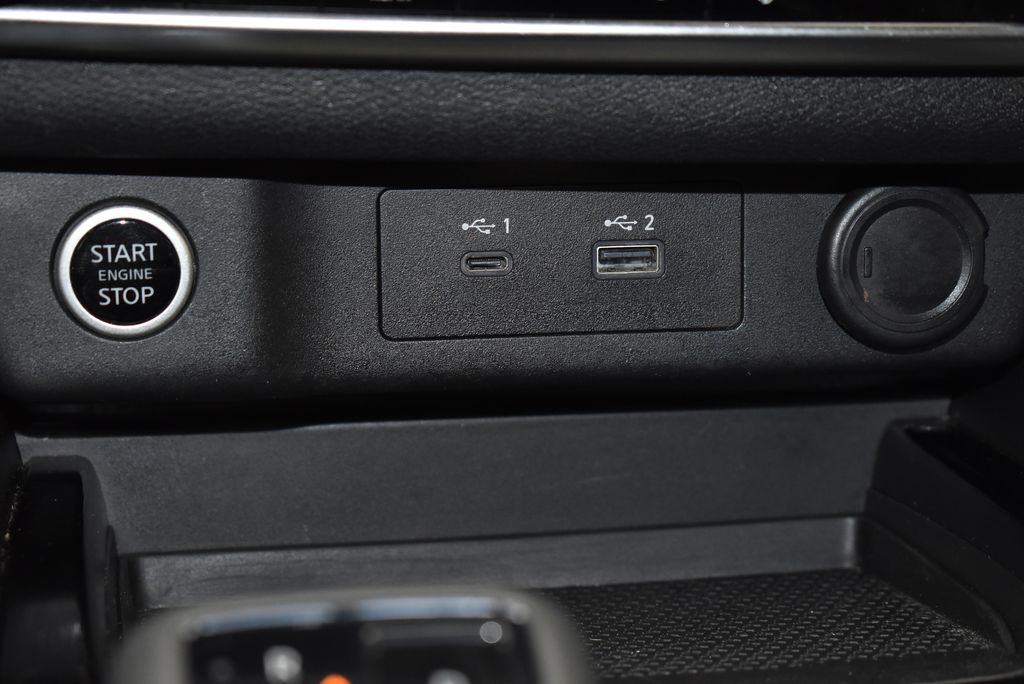 Thumbnail: 2021 Nissan Rogue - 21