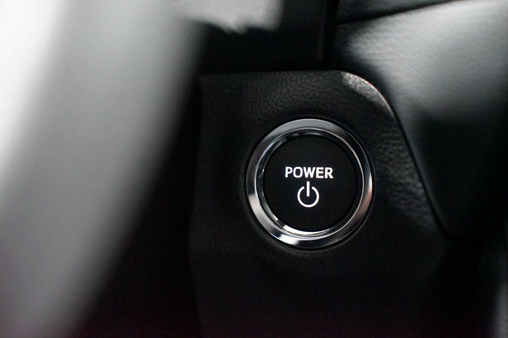 Thumbnail: 2025 Toyota RAV4 - 23