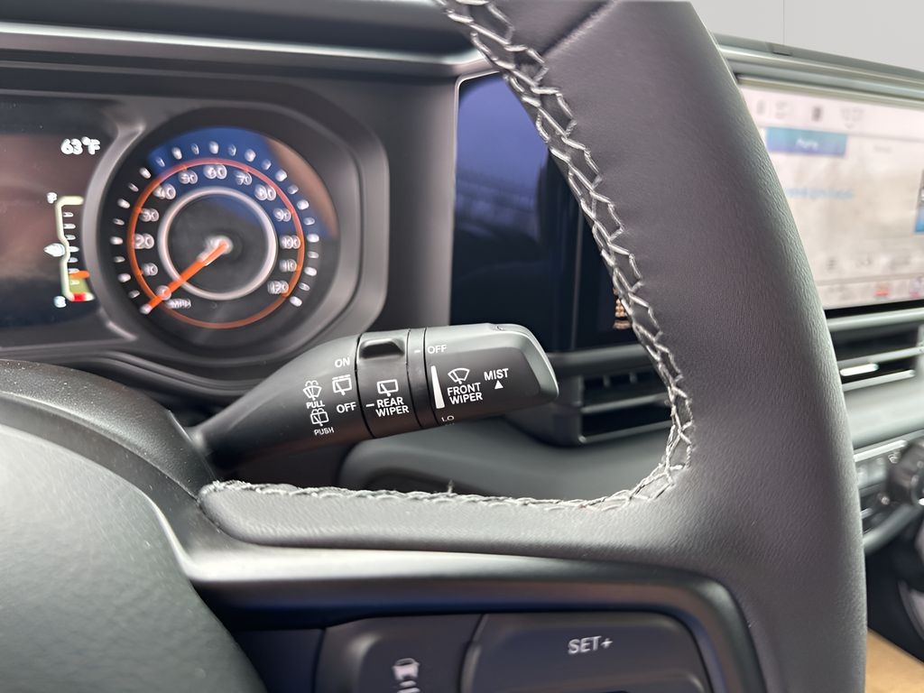 New 2026 White/off-white Jeep Rubicon image 33