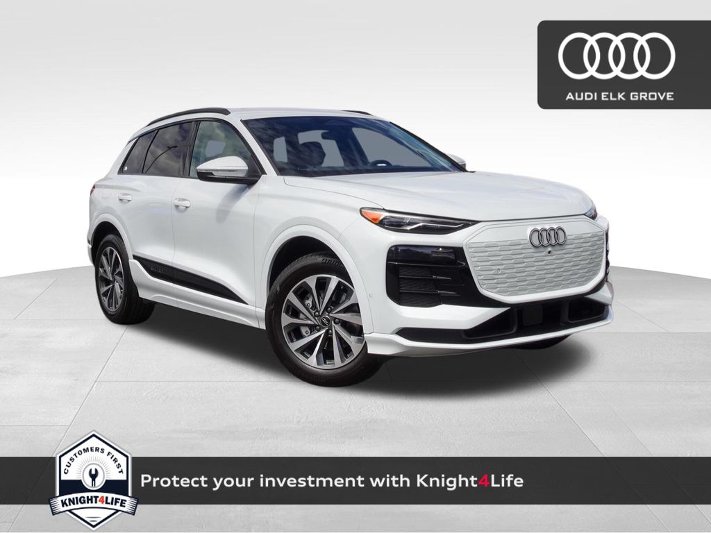  2025 Audi Q6 e-tron quattro Premium   