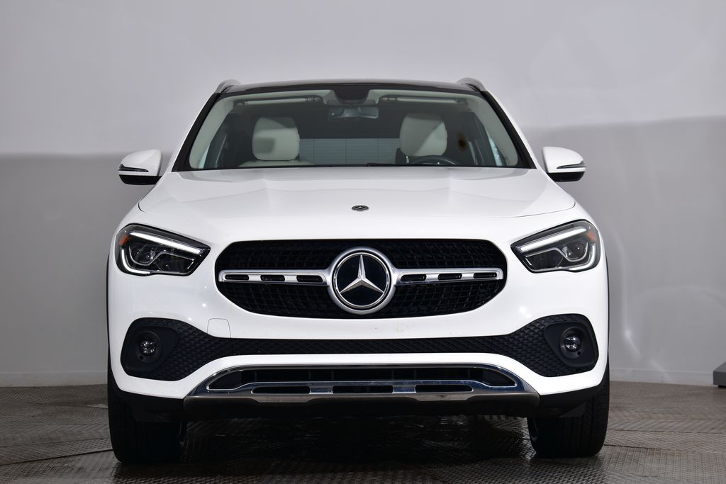 2022 Mercedes-Benz GLA 250 4MATIC 8
