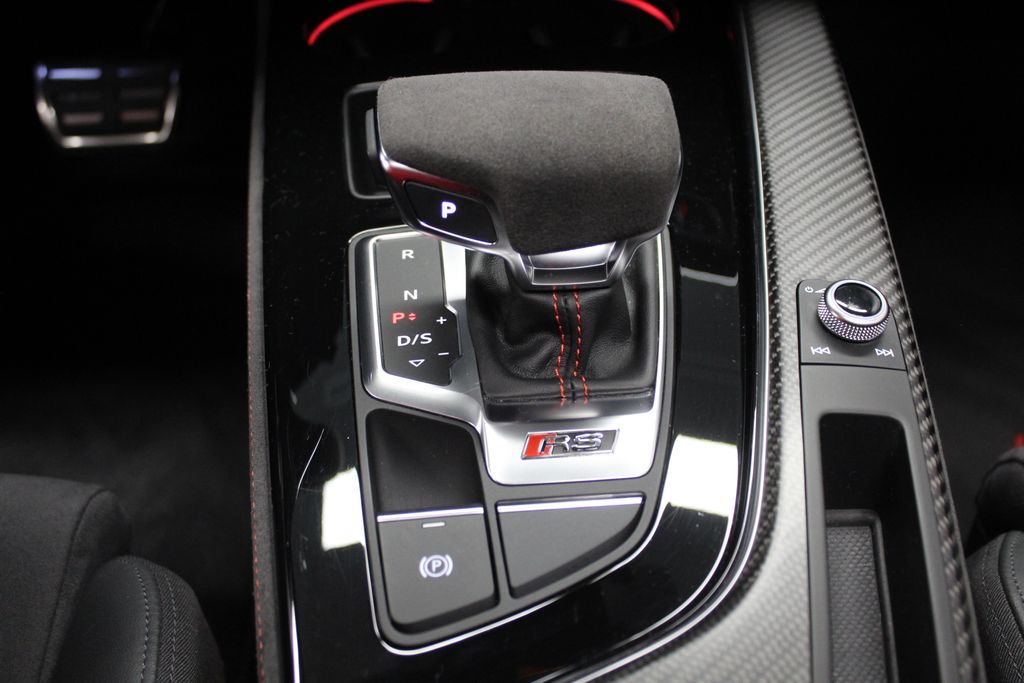 Thumbnail: 2023 Audi RS 5 - 14