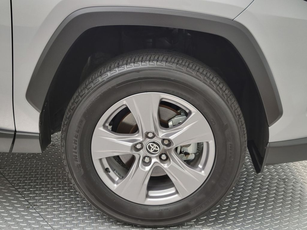 Thumbnail: 2025 Toyota RAV4 - 12