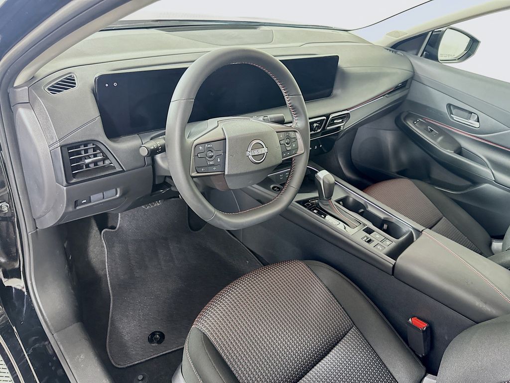 Thumbnail: 2026 Nissan Sentra - 9