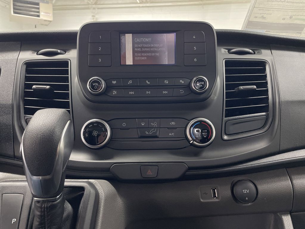 2025 Ford Transit photo 4