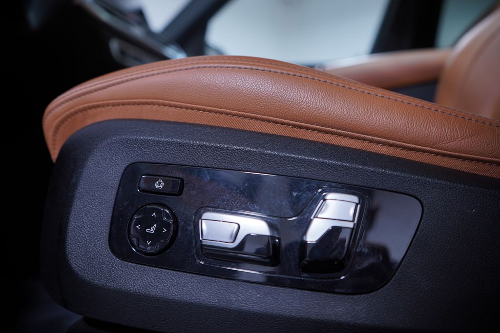 Thumbnail: 2022 BMW X5 - 18