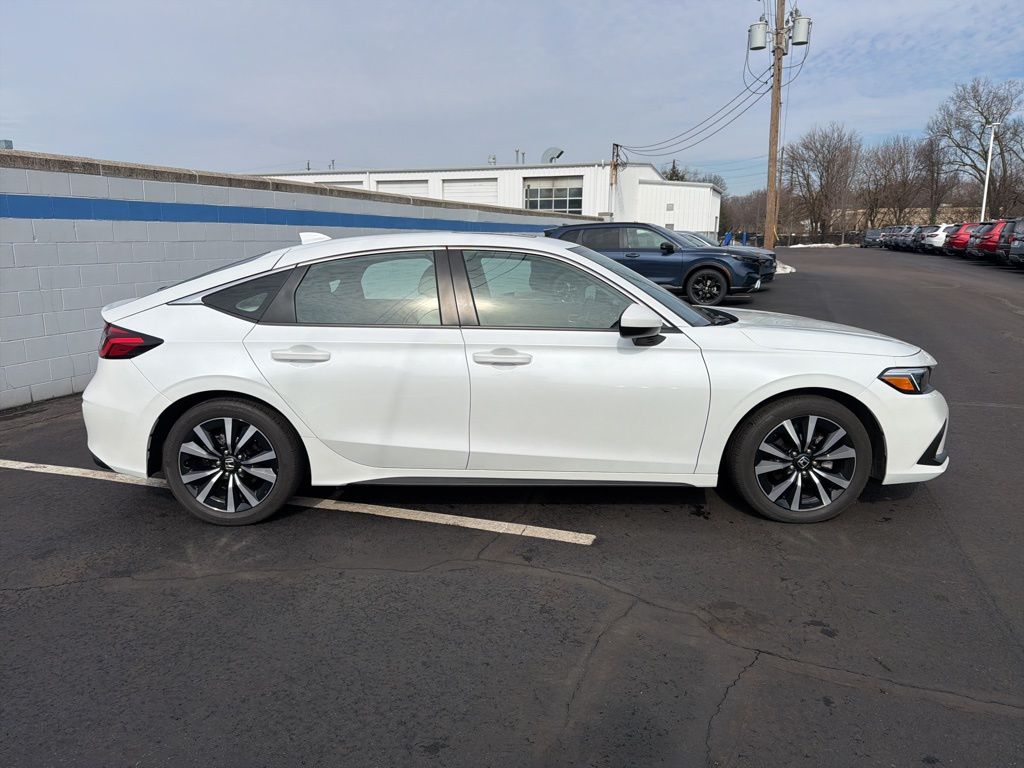 Thumbnail: 2023 Honda Civic - 6