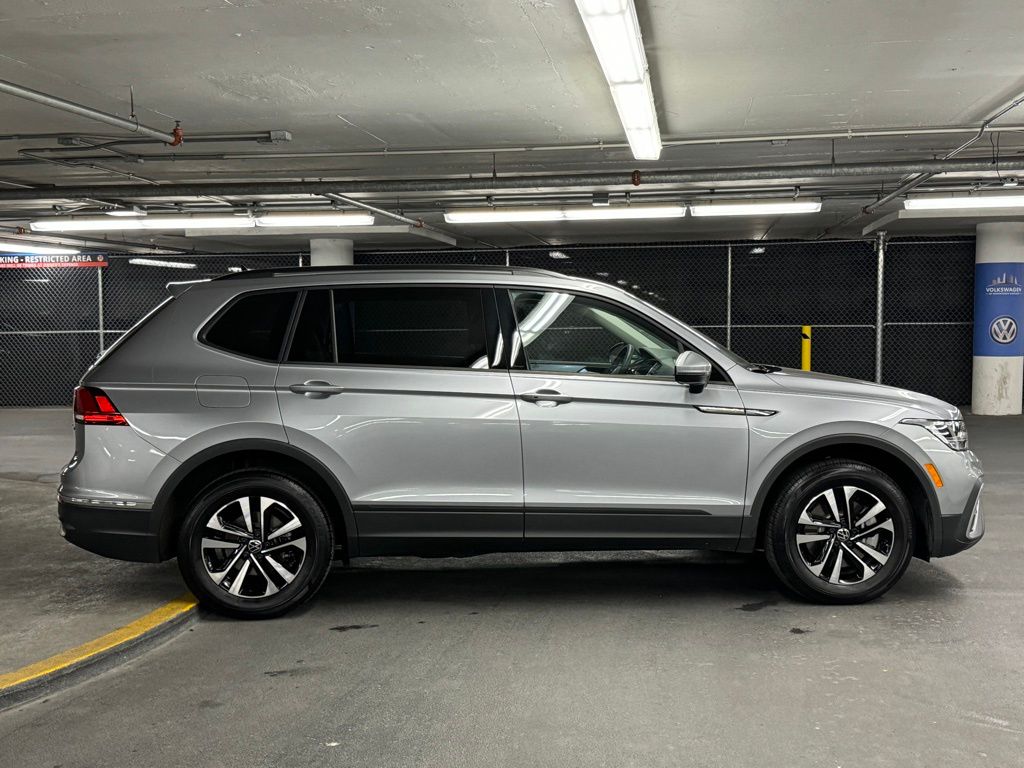 2024 Volkswagen Tiguan 2.0T S 33