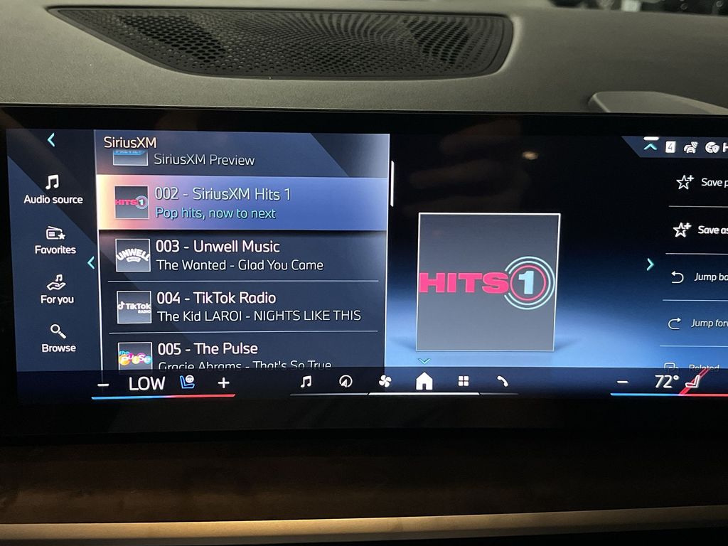 Thumbnail: 2026 BMW X7 - 16