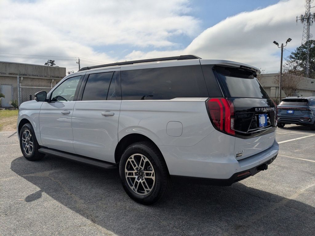 2026 Ford Expedition Max Active MAX