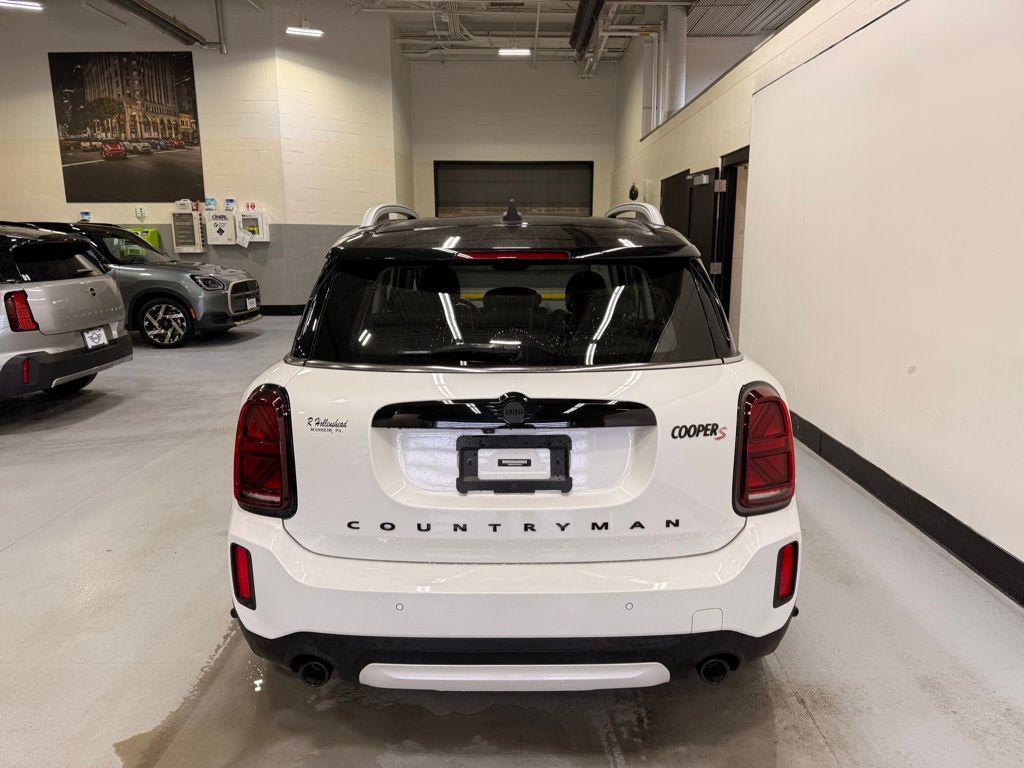Thumbnail: 2024 MINI Cooper Countryman - 4