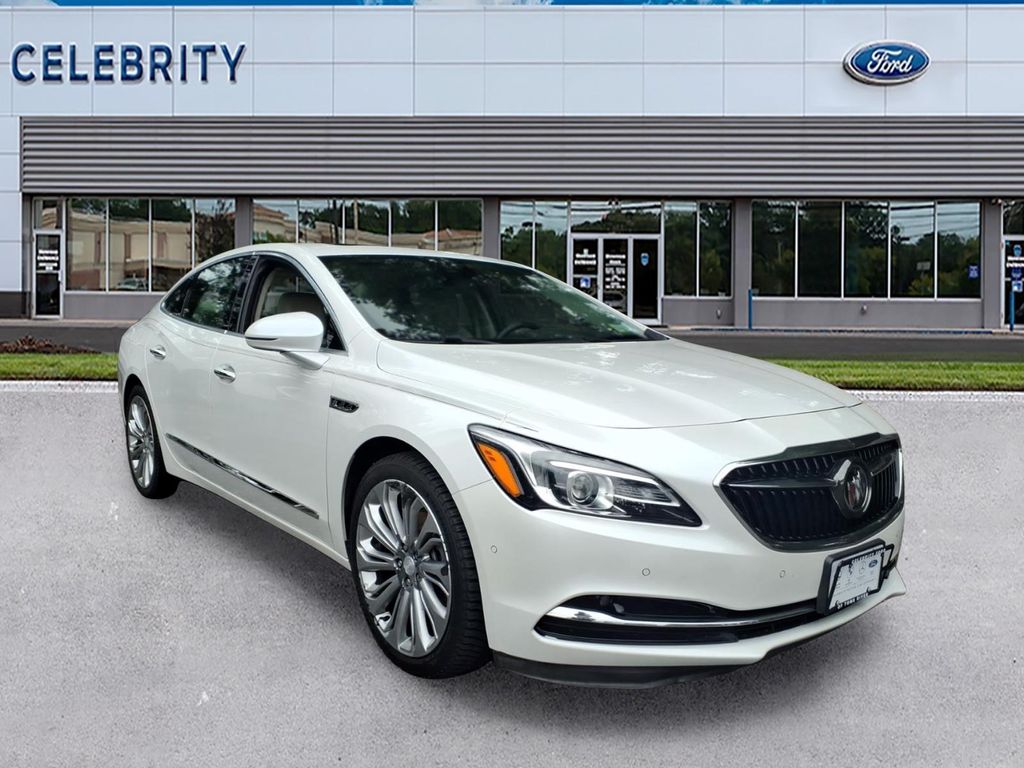 White Frost Tricoat 2017 Buick LaCrosse Sedan Front-Wheel Drive 8-Speed Automatic