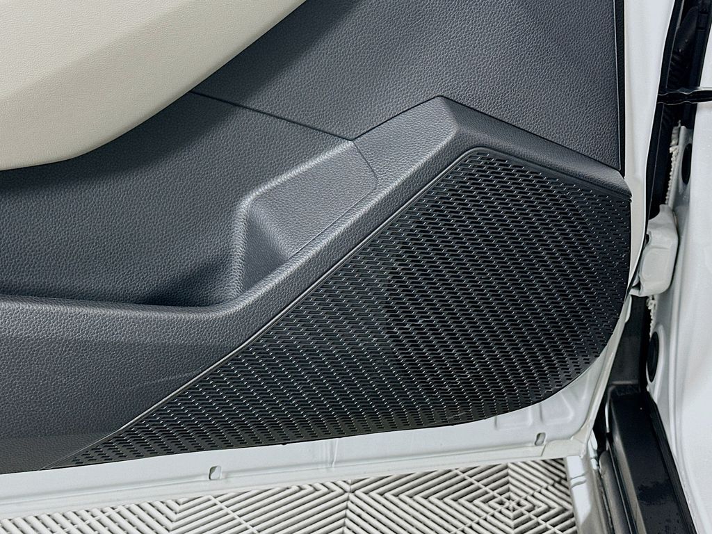 Thumbnail: 2025 Honda Accord - 18